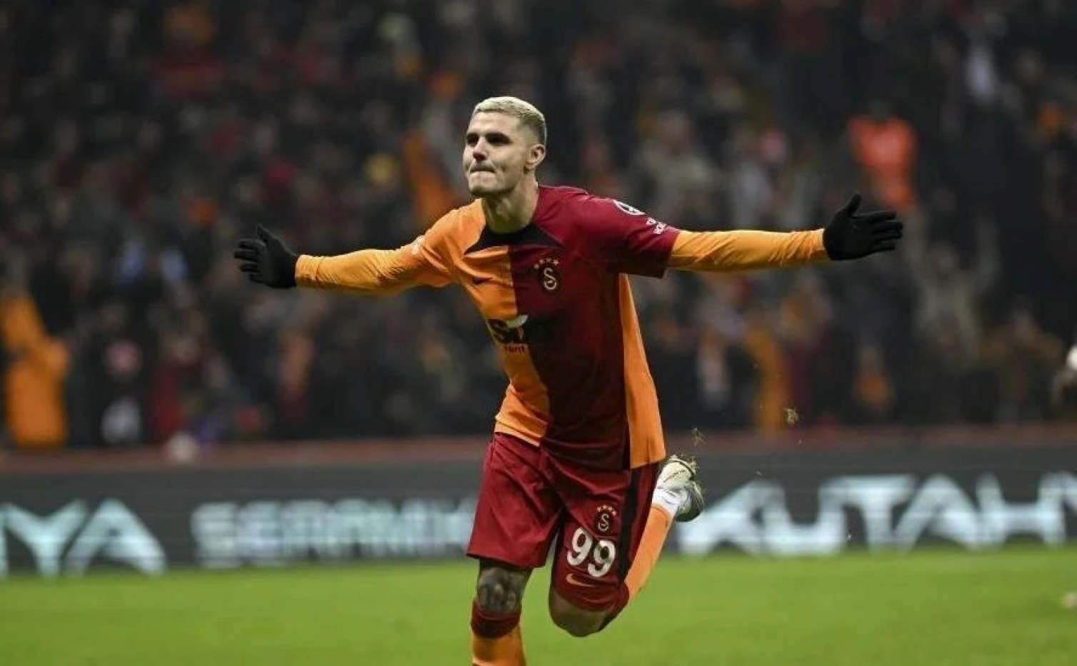 İkardi “Qalatasaray”dan sonra axtardığını tapa bilmədi: Gözlənilməz maaş təklifi