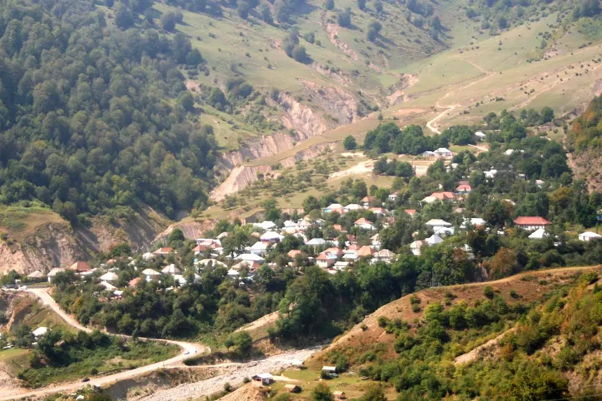 Qusarda sürüşmə oldu