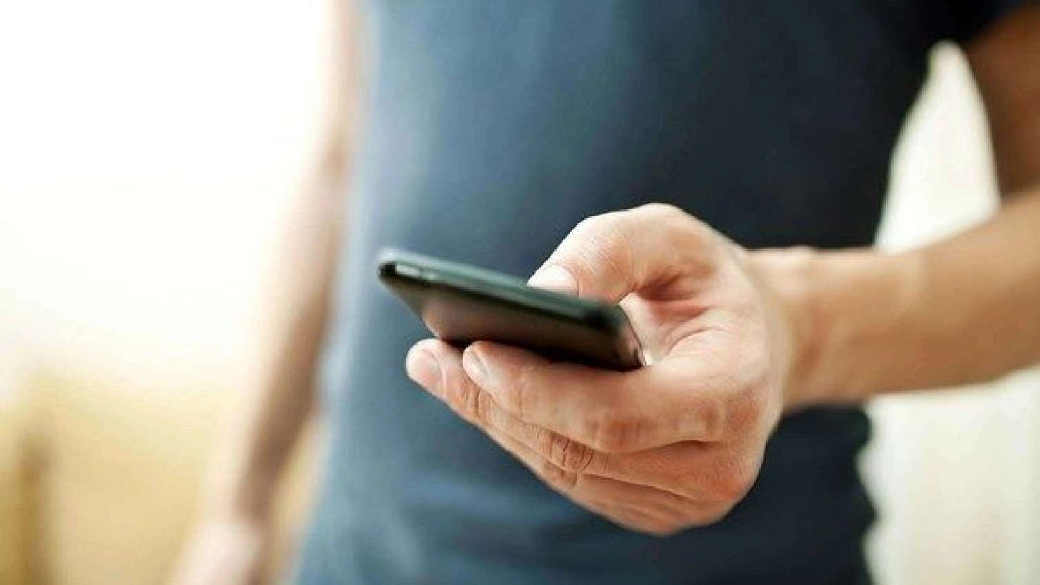 Smartfonlardan silinməyən məlumatlar -