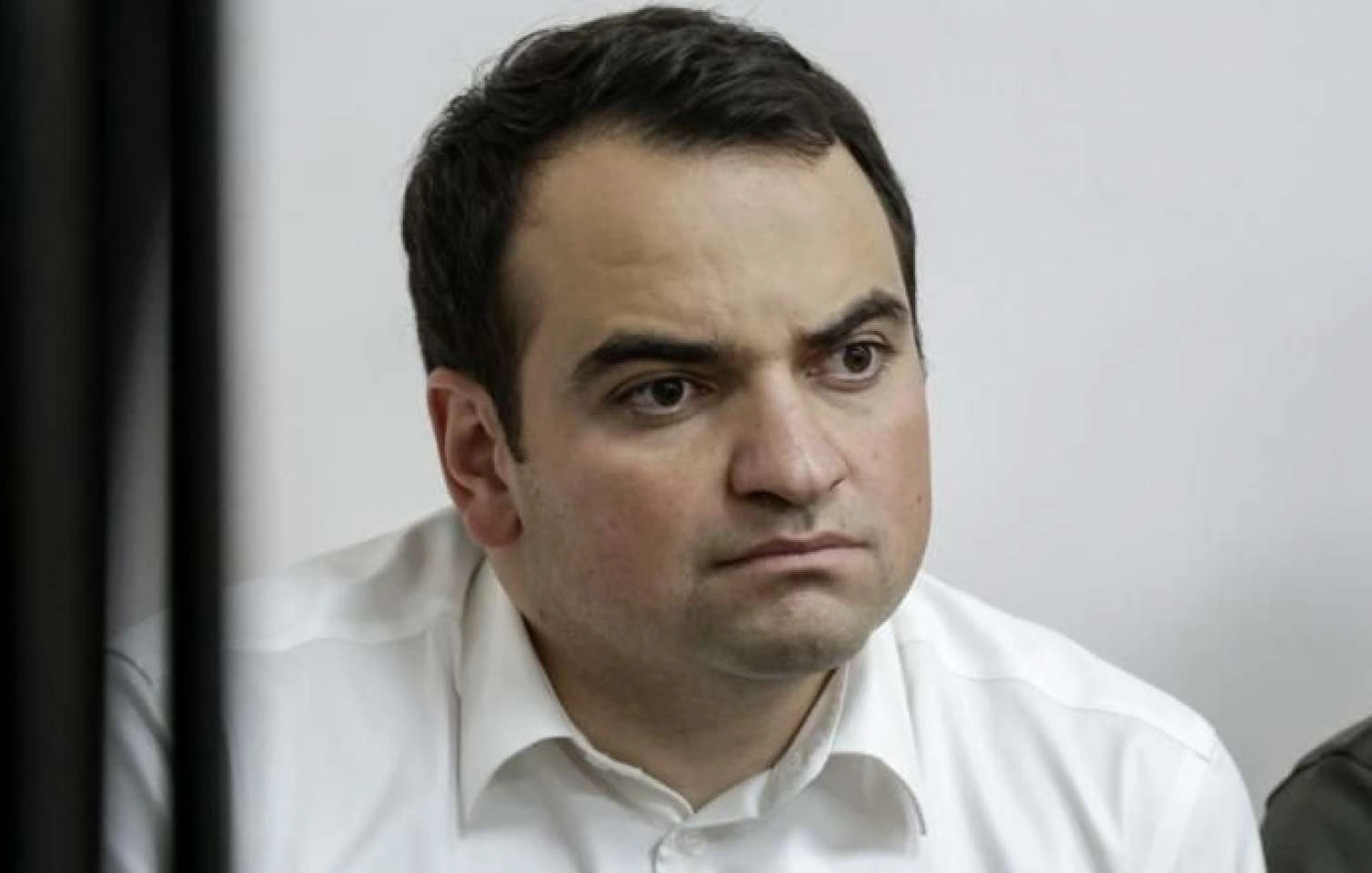 Karapetyanın evində axtarış aparılır