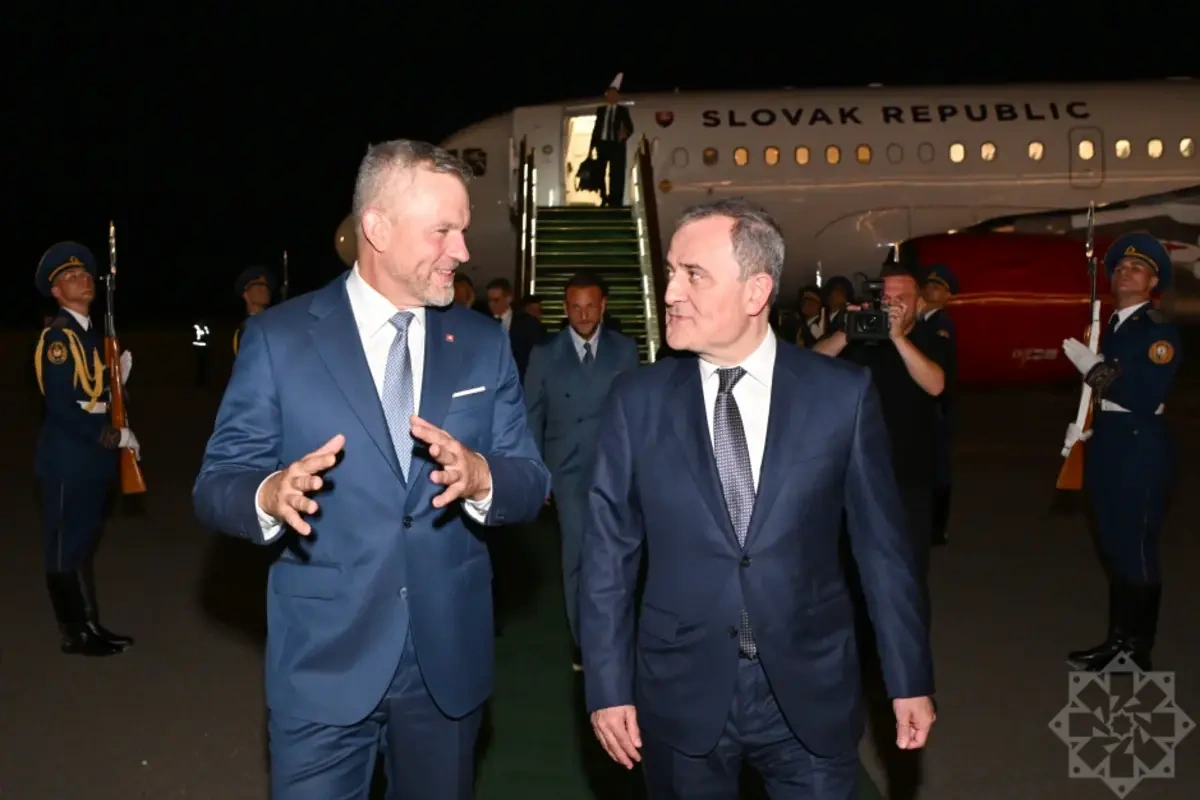 Slovakiya Prezidenti Azərbaycana gəldi