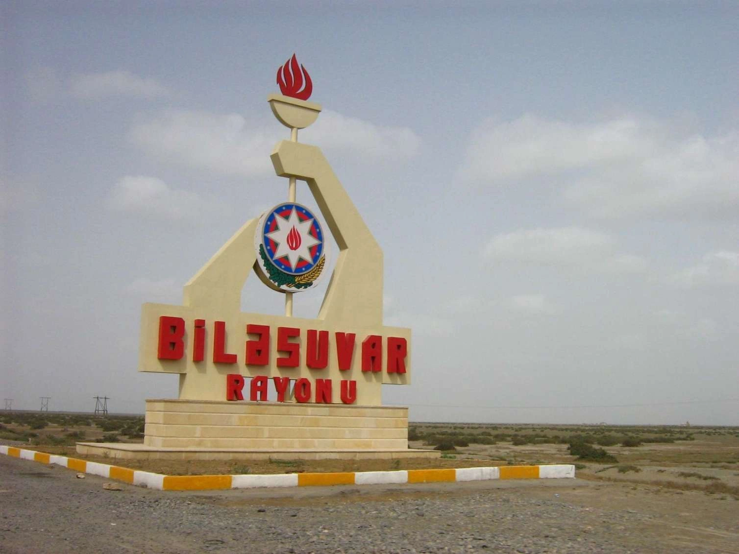 Biləsuvarda küçəyə keçmiş deputatın adı verildi