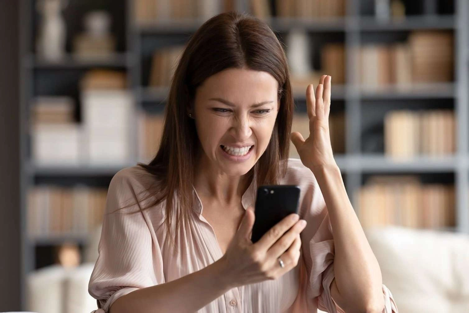 Bunu etməyən “WhatsApp” hesabına