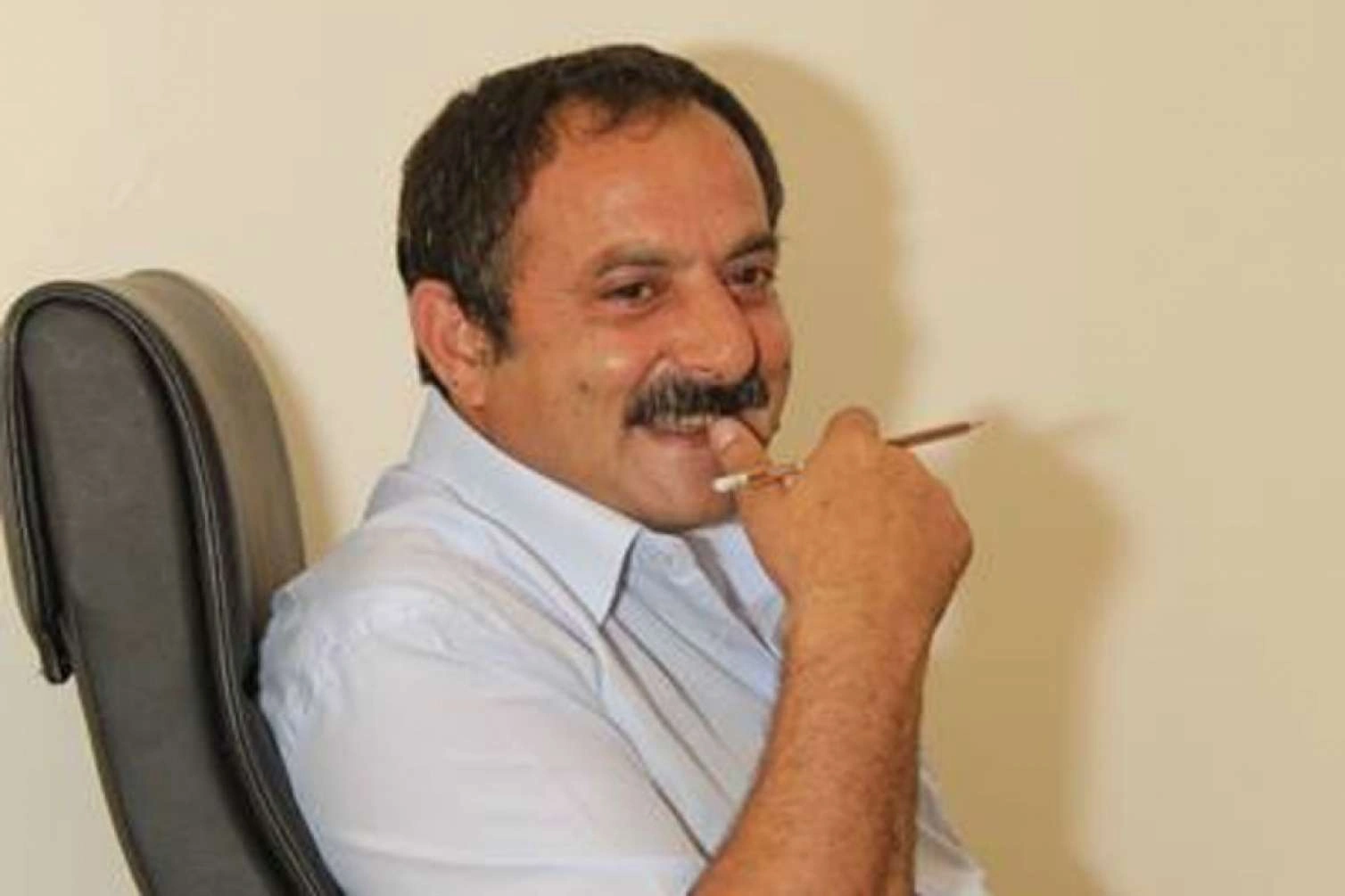 Ədəbi mühit intihar edir