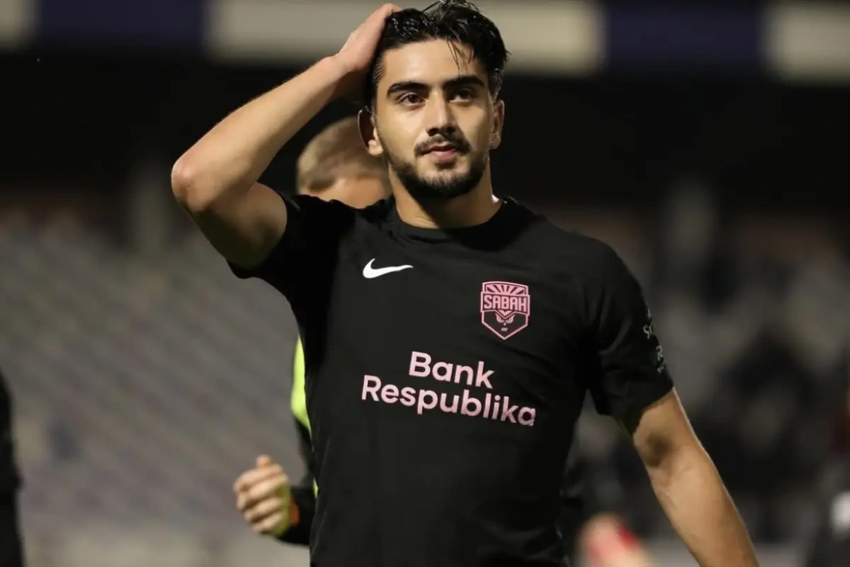“Sabah”ın futbolçusu “Mançester Yunayted”lə oyunda OLMAYACAQ