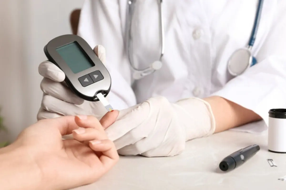 Analizsiz də fərq edə biləcəyiniz 6 insulin dirənci əlaməti
