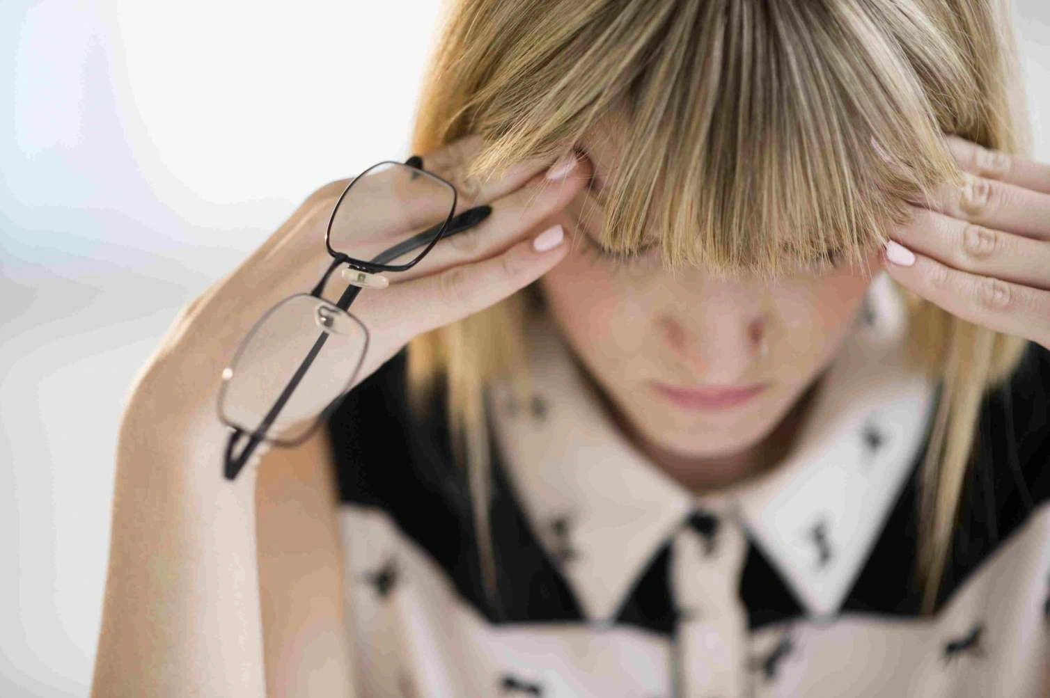 Daimi stress yaşayan insanlar uşaqlıqda bu 10 yanlış qaydanı mənimsəyir