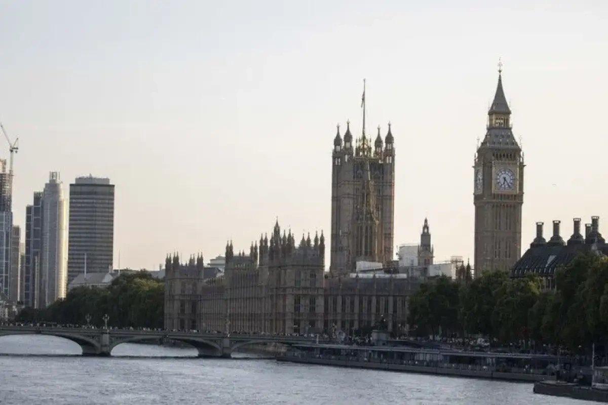 Britaniyalılara 3 günlük ərzaq ehtiyatı toplamaq tövsiyə olundu