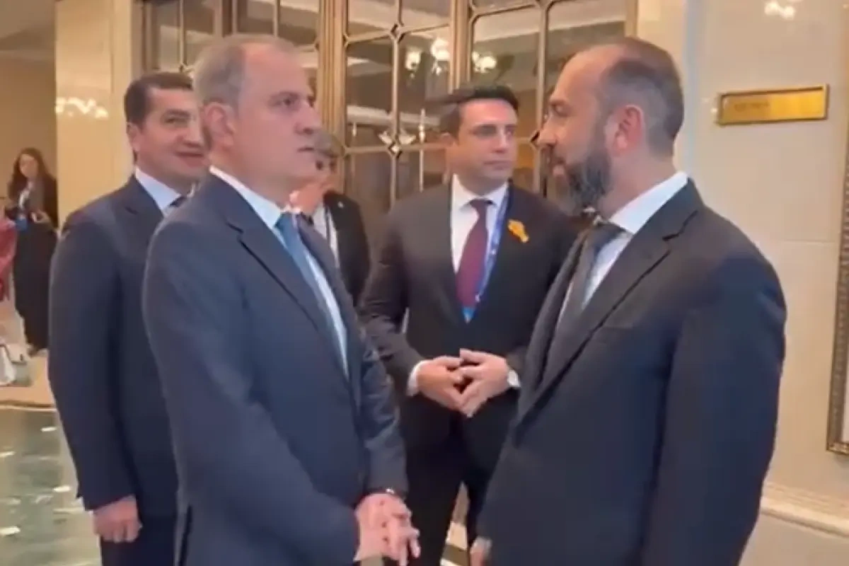 Ceyhun Bayramov və Ararat Mirzoyan söhbət ediblər - VİDEO