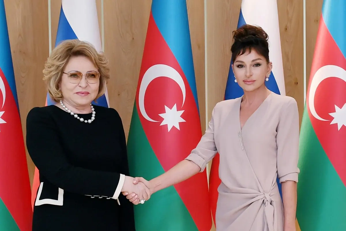 Matviyenko Mehriban Əliyevanı təbrik etdi