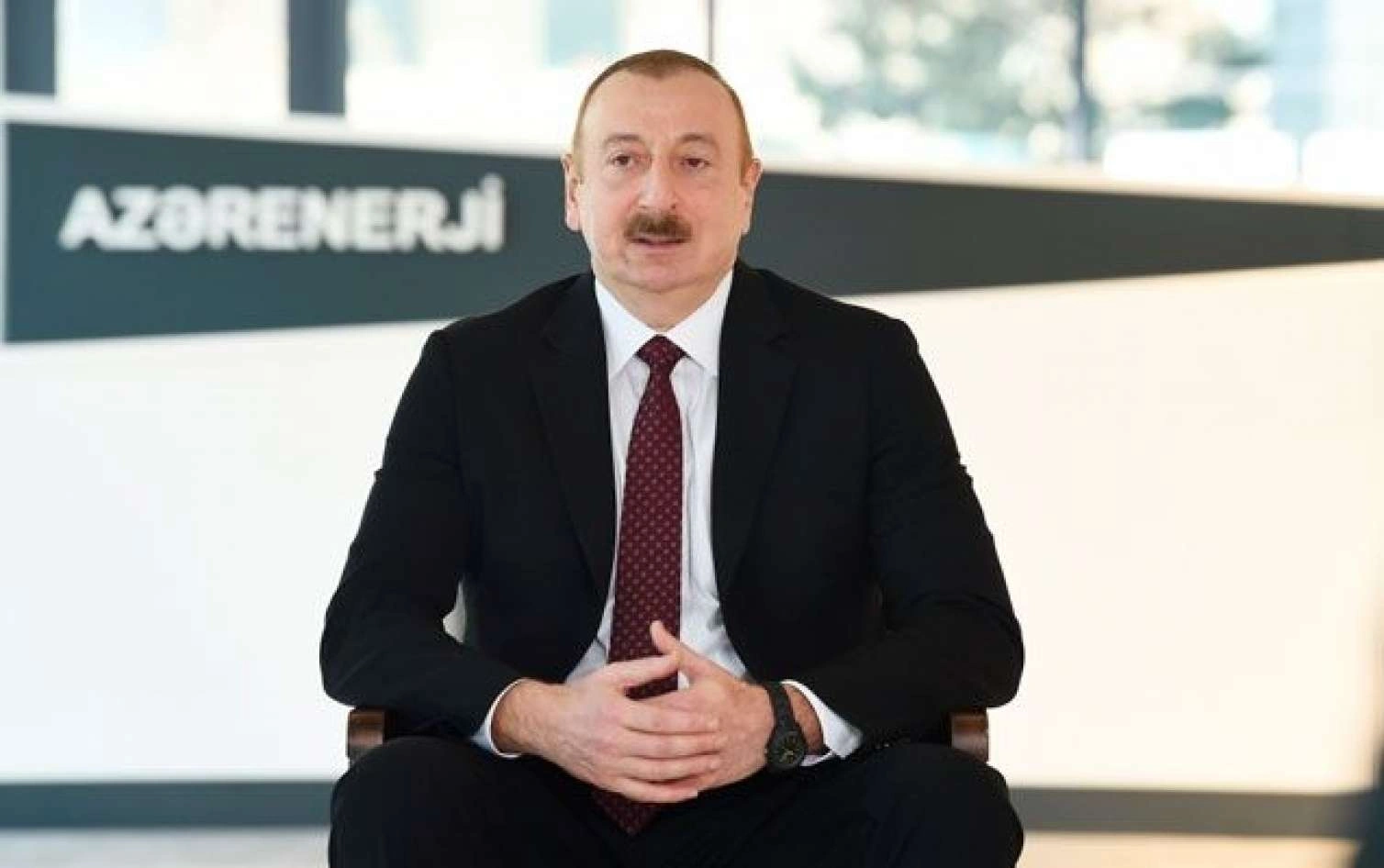 “Ancaq yırtıcı rəhbərləri üçün villalar tikmişdilər”