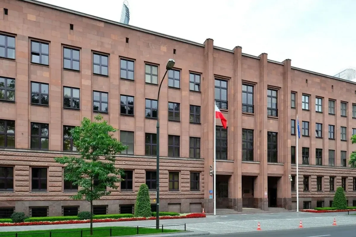 Rusiya səfiri Polşa XİN-ə çağırıldı