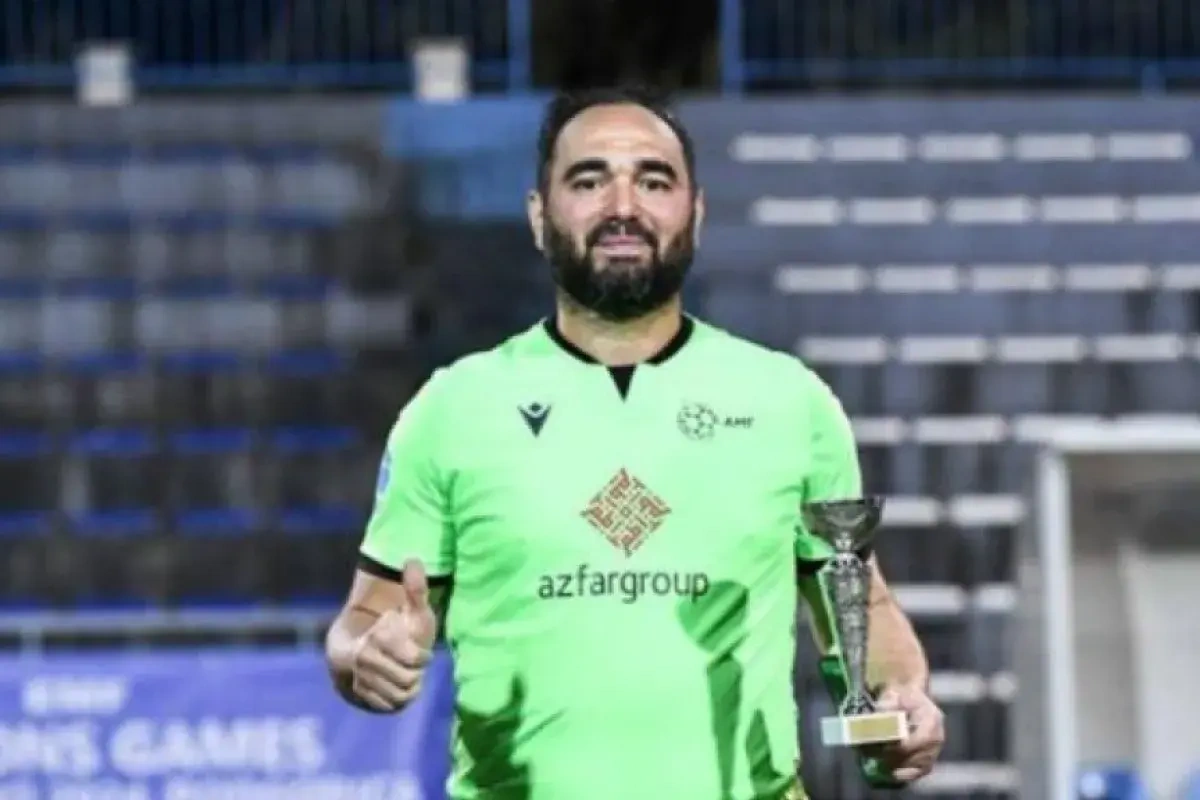 Dünya çempionu olan qapıçı “Zirə”yə keçdi