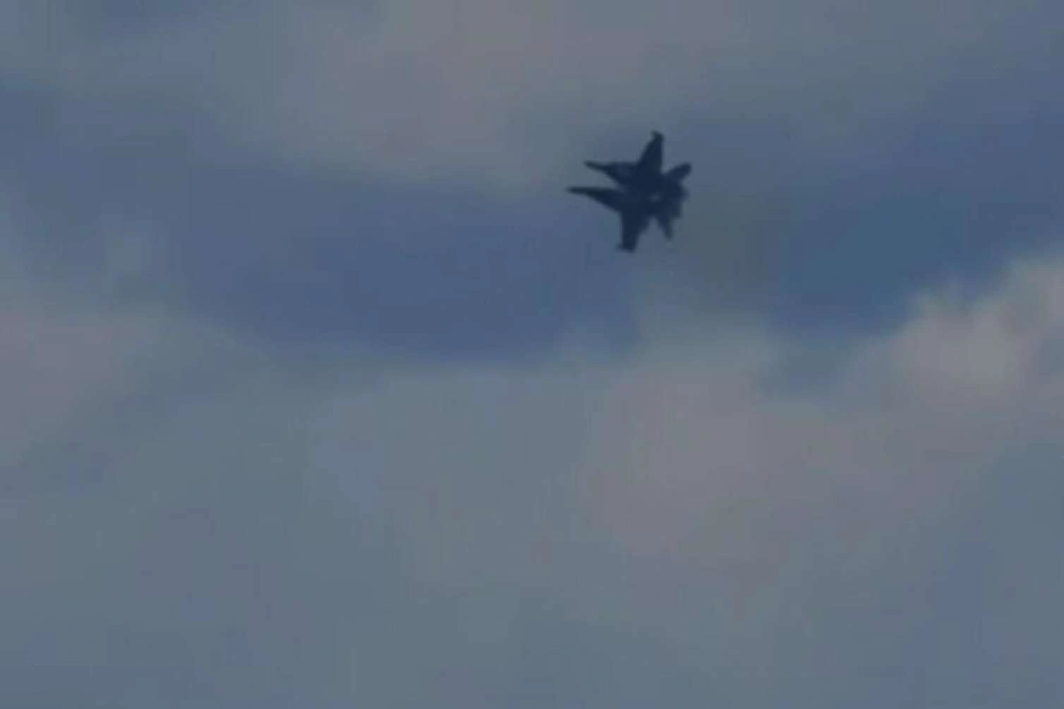 Dünyanın ən böyük bombardmançısı Norveç sərhədində: 16 saatlıq gərgin uçuş