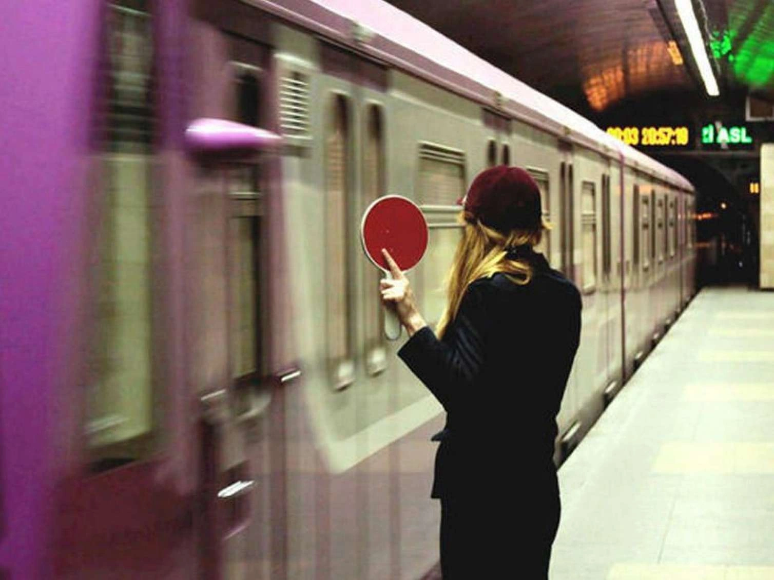 Bakı metrosunda qatarların hərəkət qrafiki dəyişdirilir